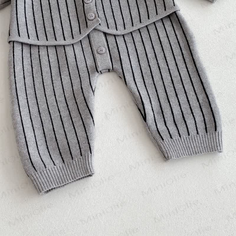 Baby Stricken im Gentleman-Stil mit Schleife - image 9