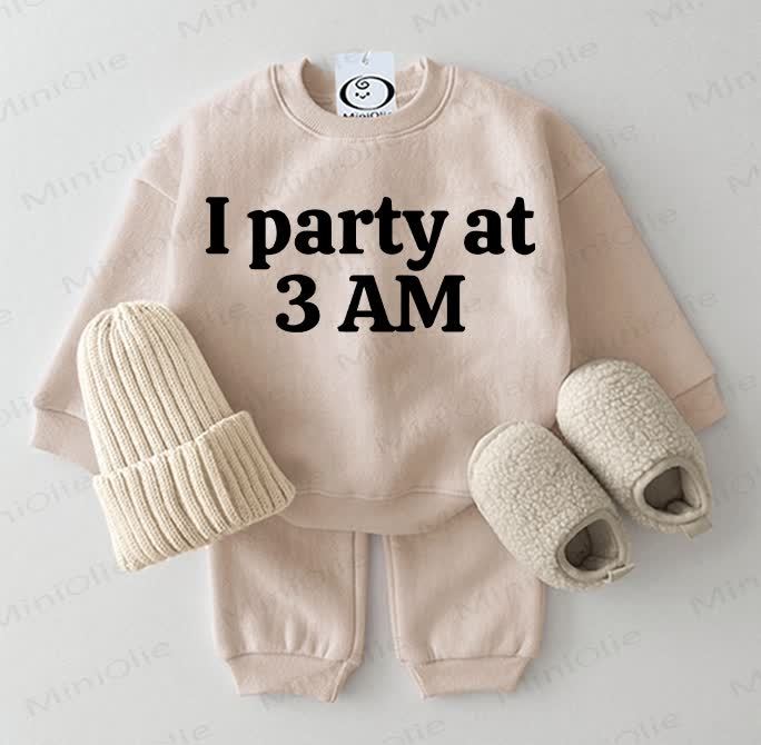 I PARTY AT 3 AM Baby Sweatshirt 2-teiliges Beige Set - Beige - 2-3J - image 1