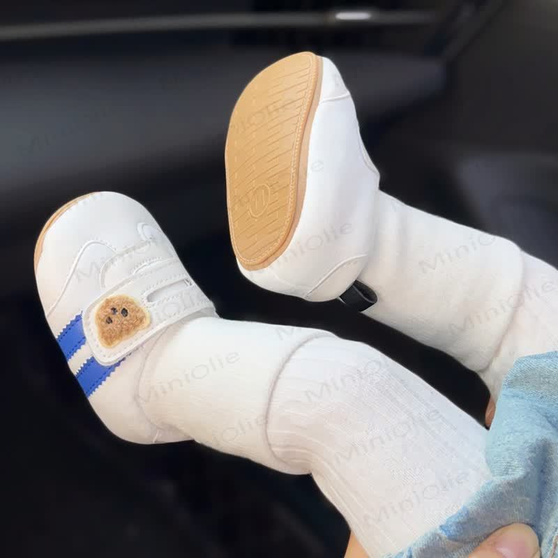 Baby mit Bär​  - image 2