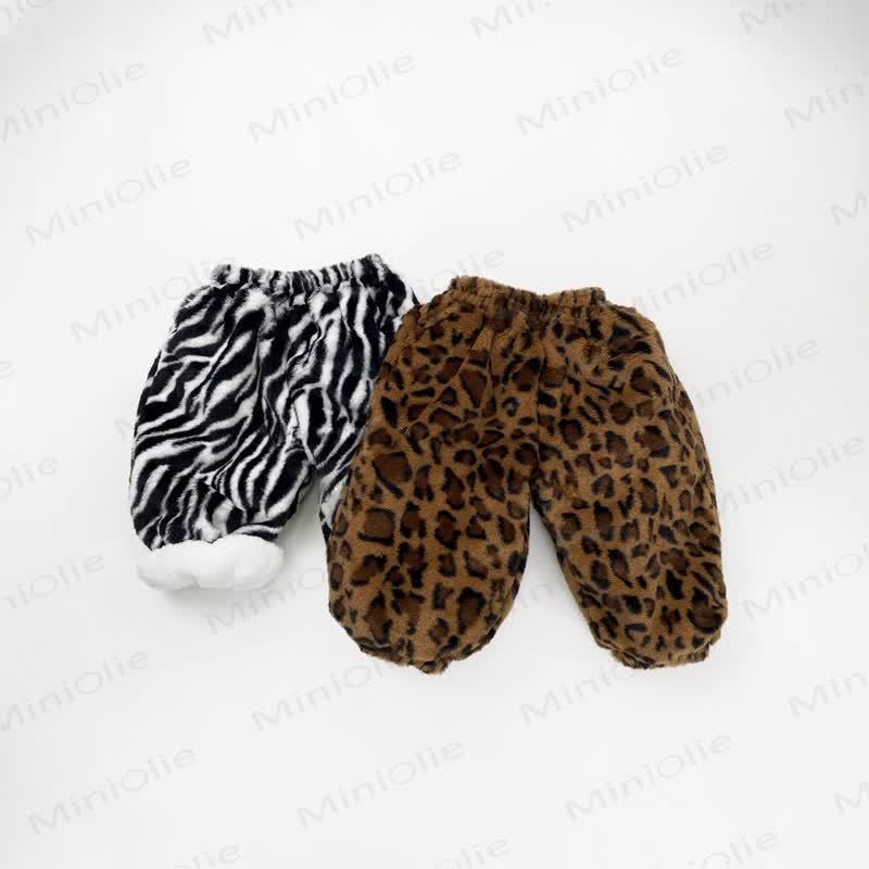 Vlies Jogginghose für Baby und Kleinkind mit Leopardenmuster / Hose mit Zebramuster (Schwarz weiß)  - image 2