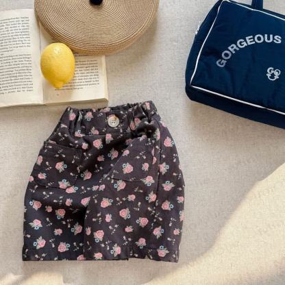 Baby Kleinkind -Mädchen- Shorts mit Blume - Grau - 5-7J - image 6