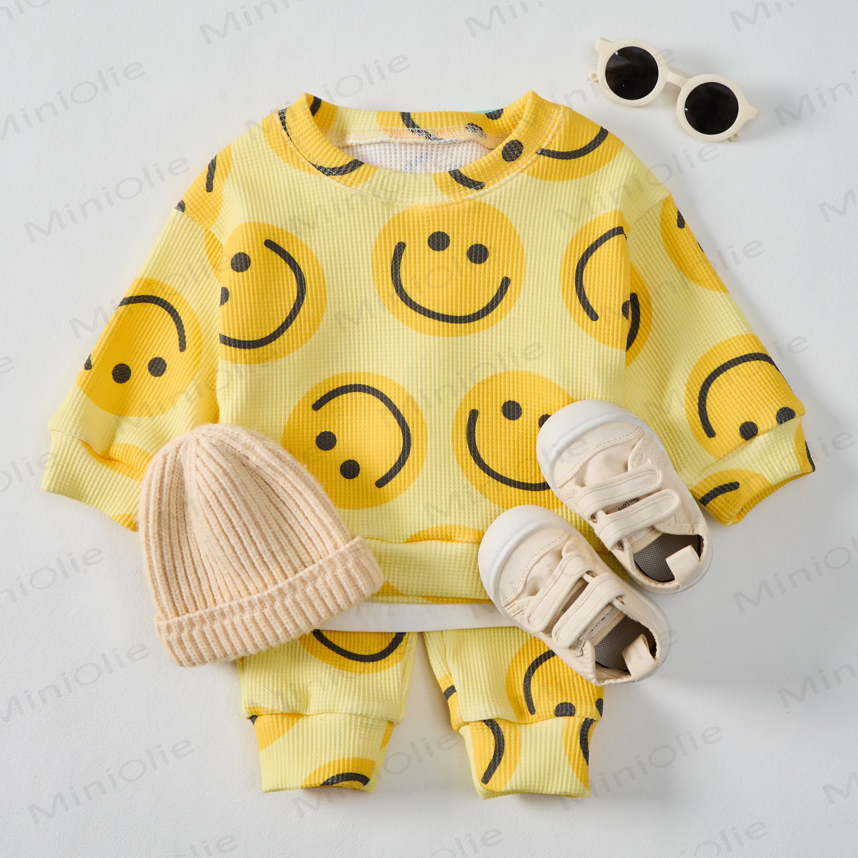 Baby Waffel Sweatshirt mit Gelb Smiley Gesicht, 2-teiliges Set - image 2