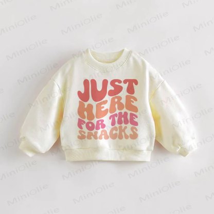 JUST HERE FOR THE SNACKS Baby Kleinkind Creme Sweatshirt - Creme - 3-5J - image 1
