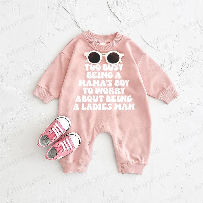 Zu TOO BUSY BEING A MAMA'S BOY TO WORRY ABOUT BEING A LADIES MAN – Baby Strampler - Rosa - 2-3J - image 1