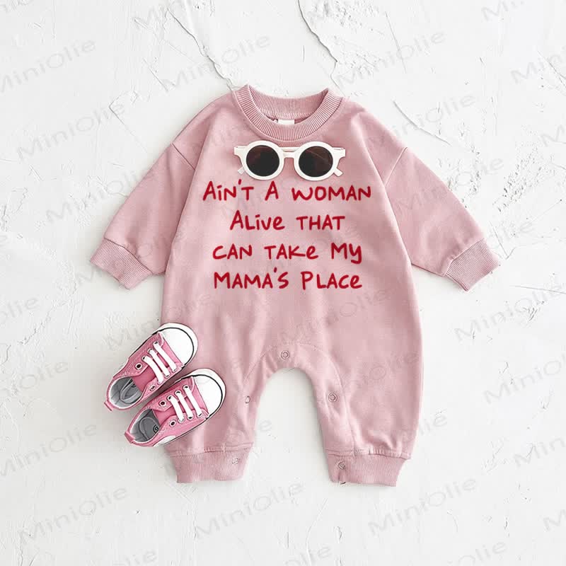 AIN'T A WOMAN ALIVE THAT CAN TAKE MY MAMA'S PLACE – Baby Strampler - Rosa - 2-3J - image 1
