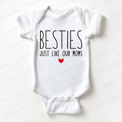 BESTIES JUST LIKE OUR MOMS Baby Bodysuit in Weiß - Weiß - 18-24M - image 1