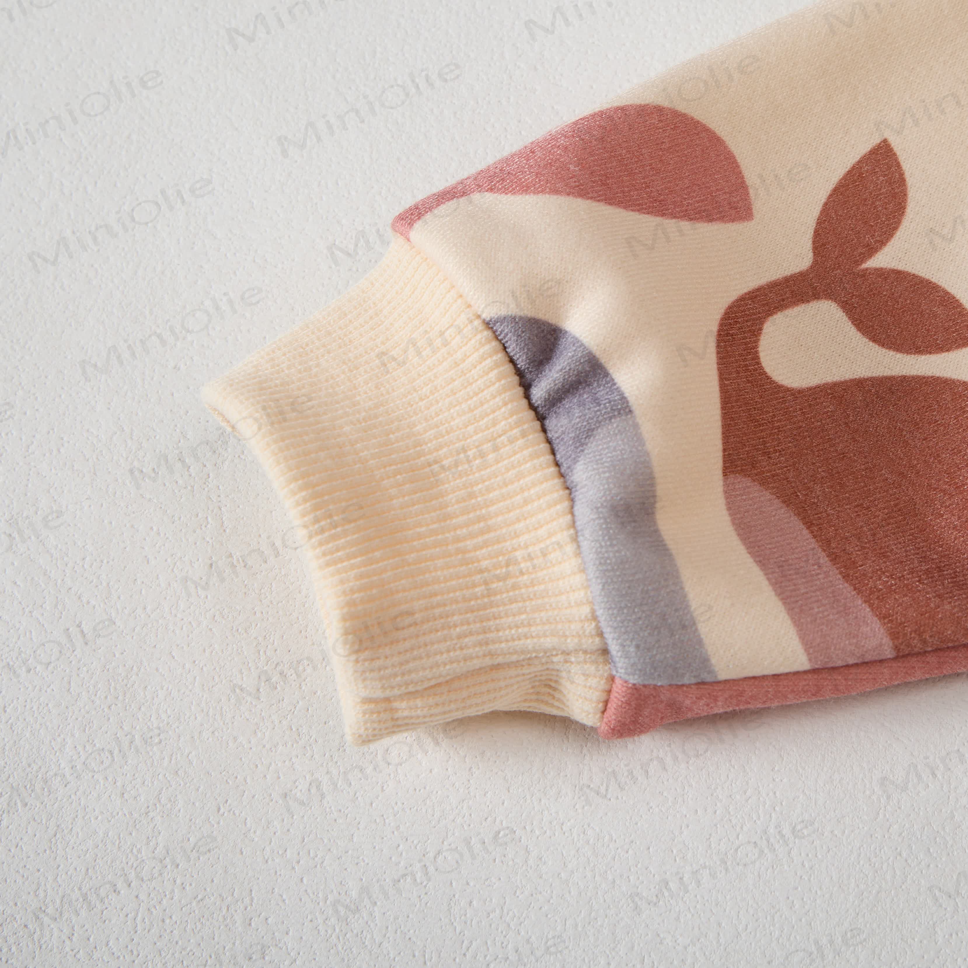 Niedliches Baby Sweatshirt mit Wal-Motiv , 2-teilig , Beige - image 3