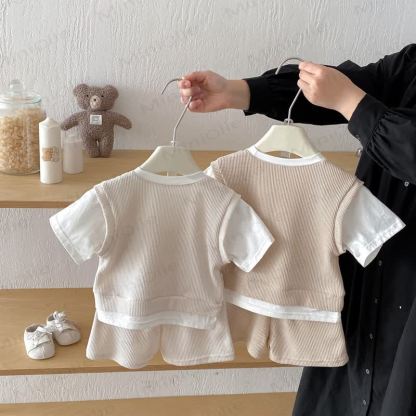 Baby Kleinkind Fake 2-teiliges T-Stück und Shorts Waffel Set - image 2