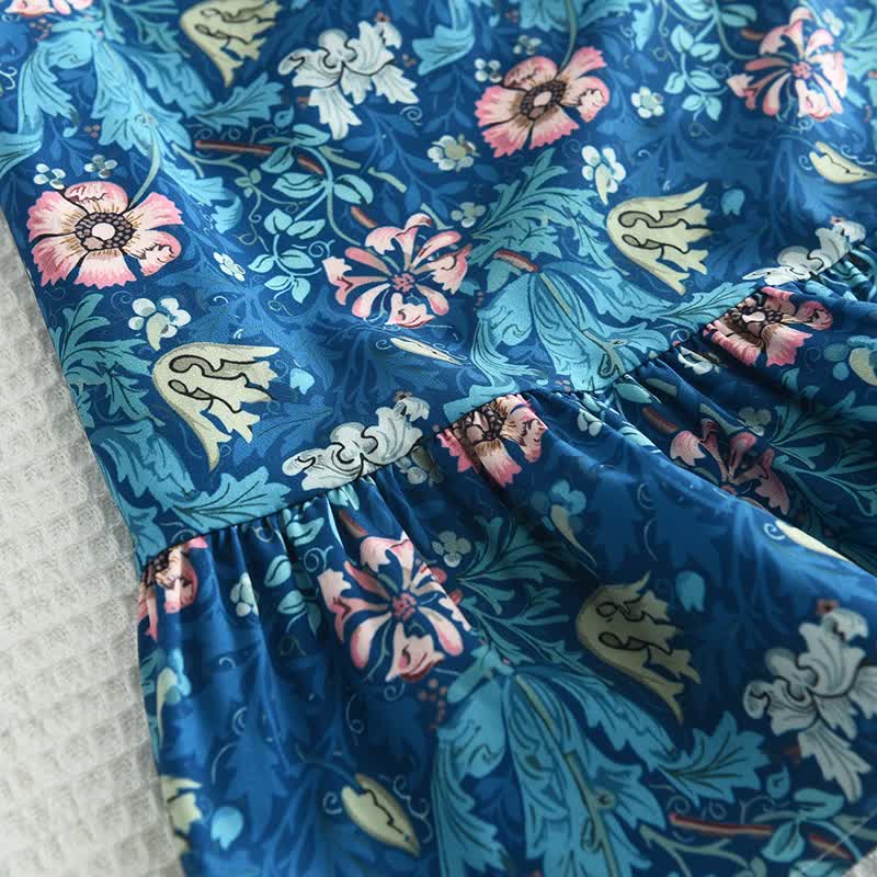 Blumen Kleid mit Kleinkind und Tasche - image 6