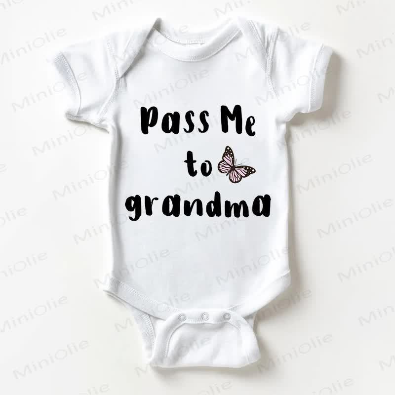 PASS ME TO GRANDMA Baby Bodysuit in Weiß - Weiß - 18-24M - image 1