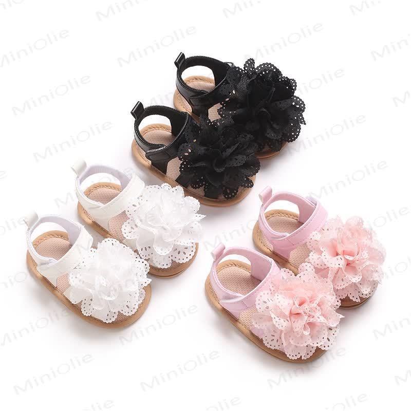 Baby Lauflernsandalen mit Lace und Blume - image 1