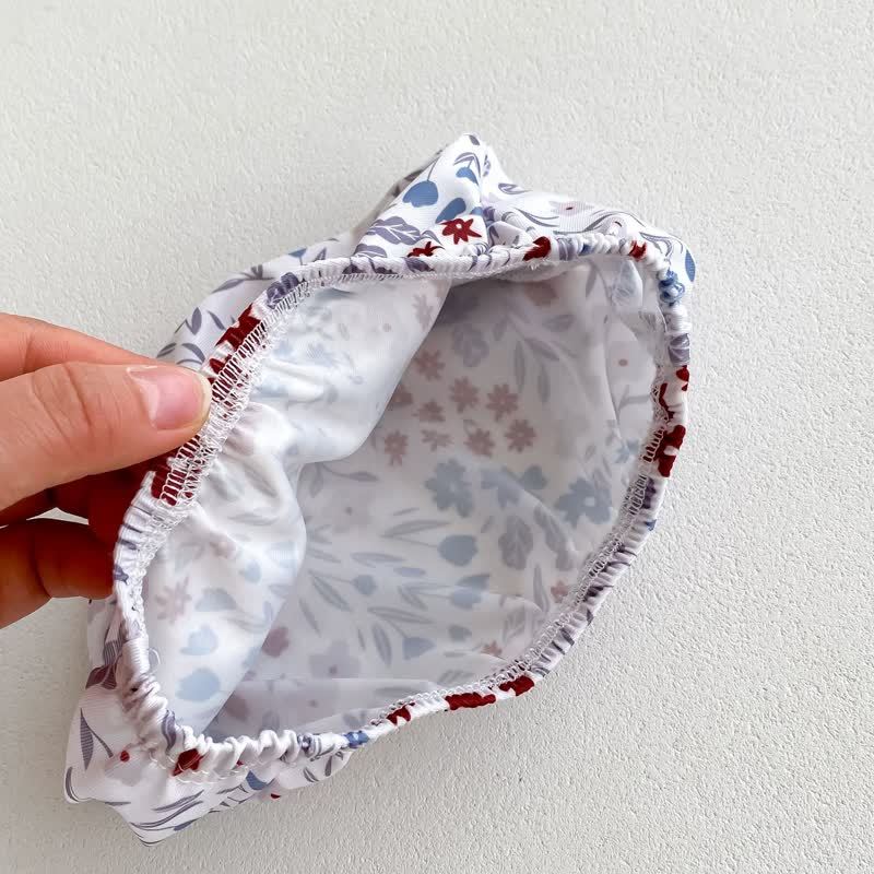 Baby Badeanzug mit Blumen und Rüschen, inklusive Hut - image 7