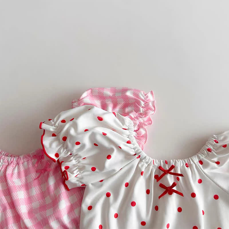 Baby Punkt/ Plaid Rüschen- Badeanzug Set mit Hut - image 4