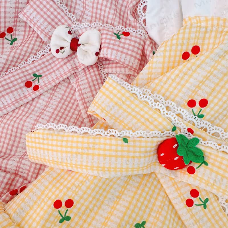 Ärmelloses Kleid aus Baumwolle mit Schleifen , Gingham Kirsche und Kirschmuster für Baby und Kleinkind-Mädchen  - image 5