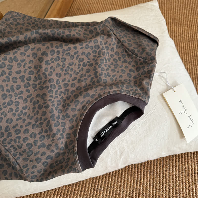 Leopardenmuster T-Shirt für Kleinkind mit Rundhalsausschnitt - image 4