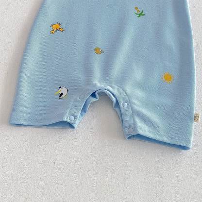 Ärmelloser Strampler mit Polokragen und Print für Baby - image 8