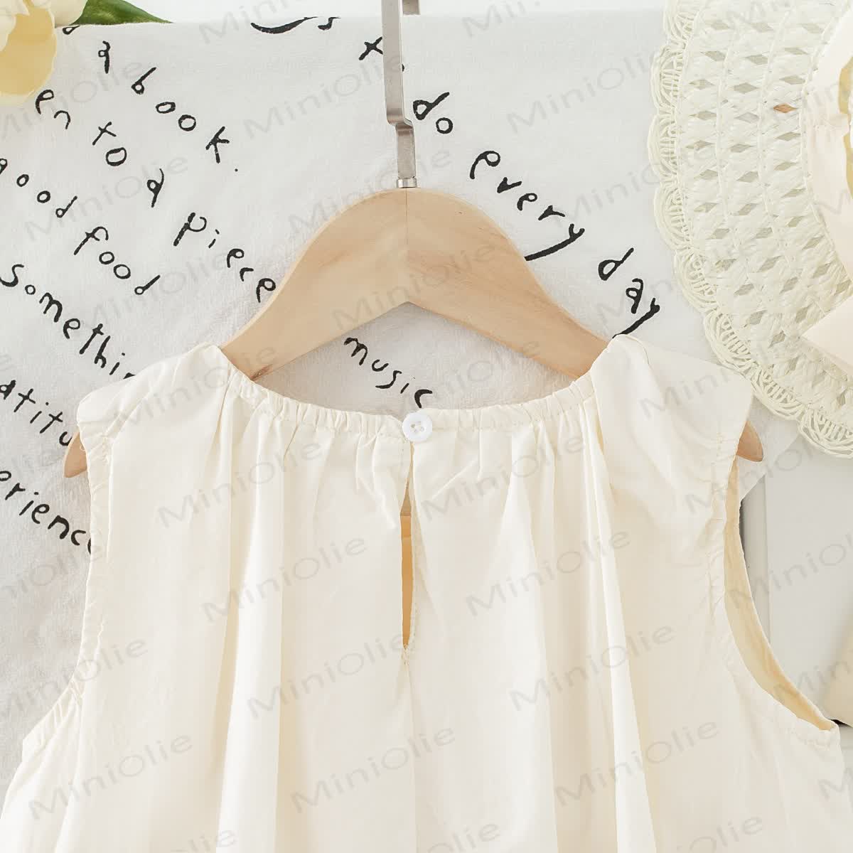 Beige, ärmelloses Kleid mit Schleife und Hut für Kleinkind-Mädchen - image 6