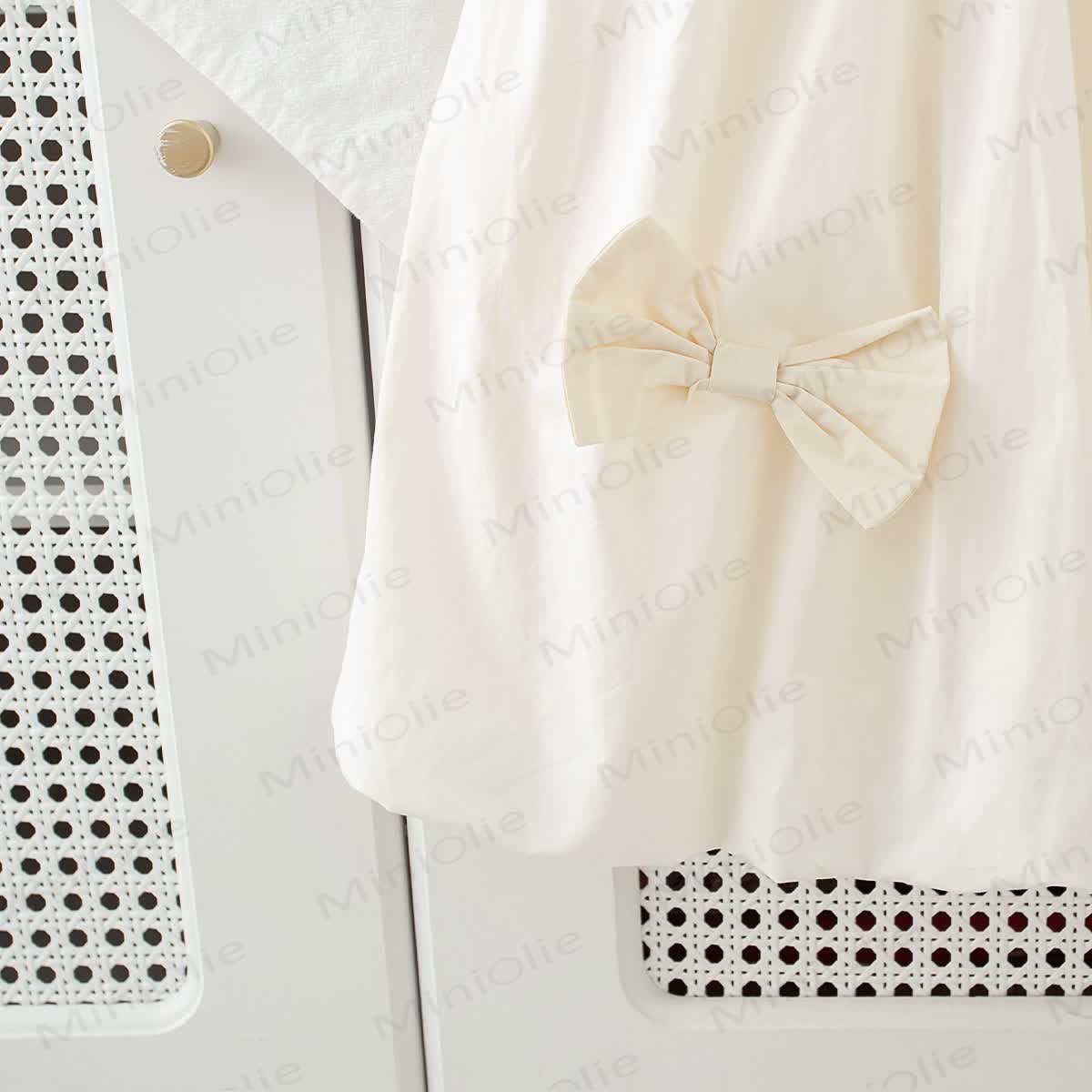 Beige, ärmelloses Kleid mit Schleife und Hut für Kleinkind-Mädchen - image 9