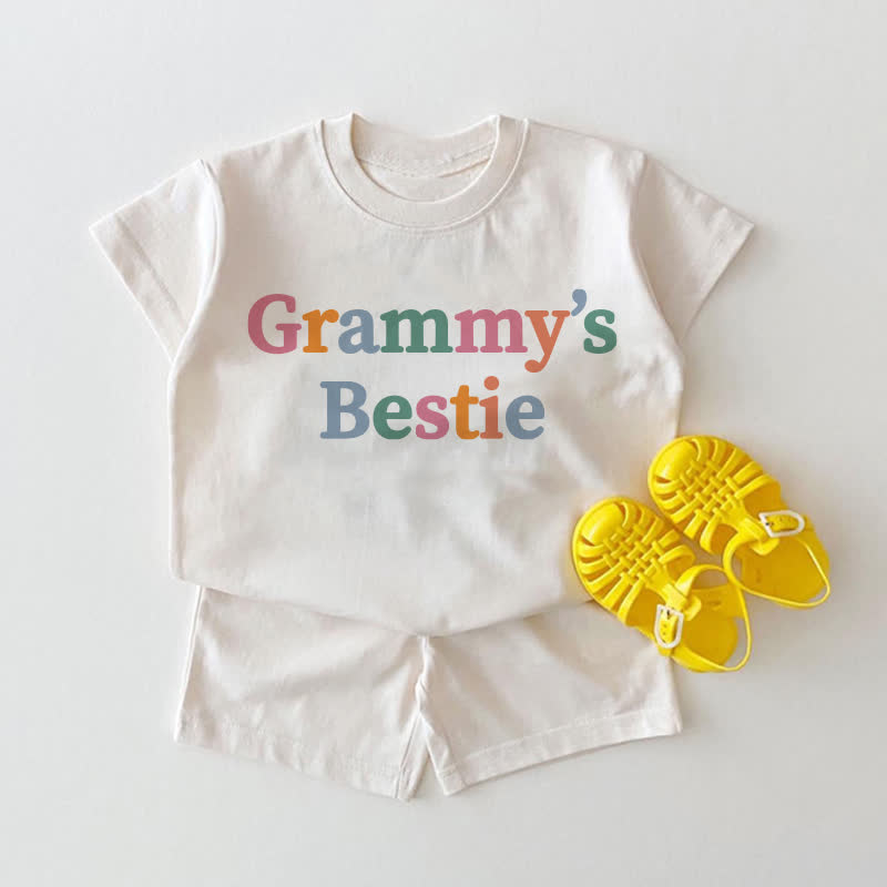 GRAMMY'S BESTIE Baby Set: Weißes T-Stück und Shorts , 2-teilig - Weiß - 18-24M - image 1