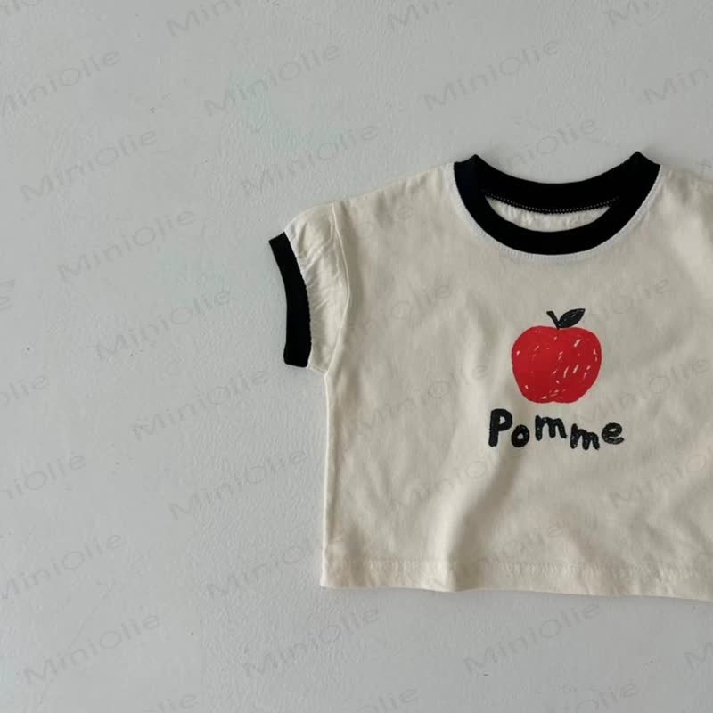 2-teiliges Set aus Baby Kleinkind T-Stück mit Apfelprint und Plaid Shorts - image 5