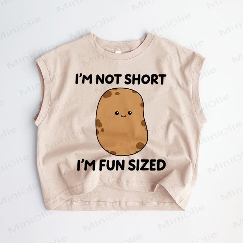 I'M NOT SHORT I'M FUN SIZED! Baby Kleinkind Tanktop in Kartoffel-Khaki. - Khaki - 3-5J - image 1