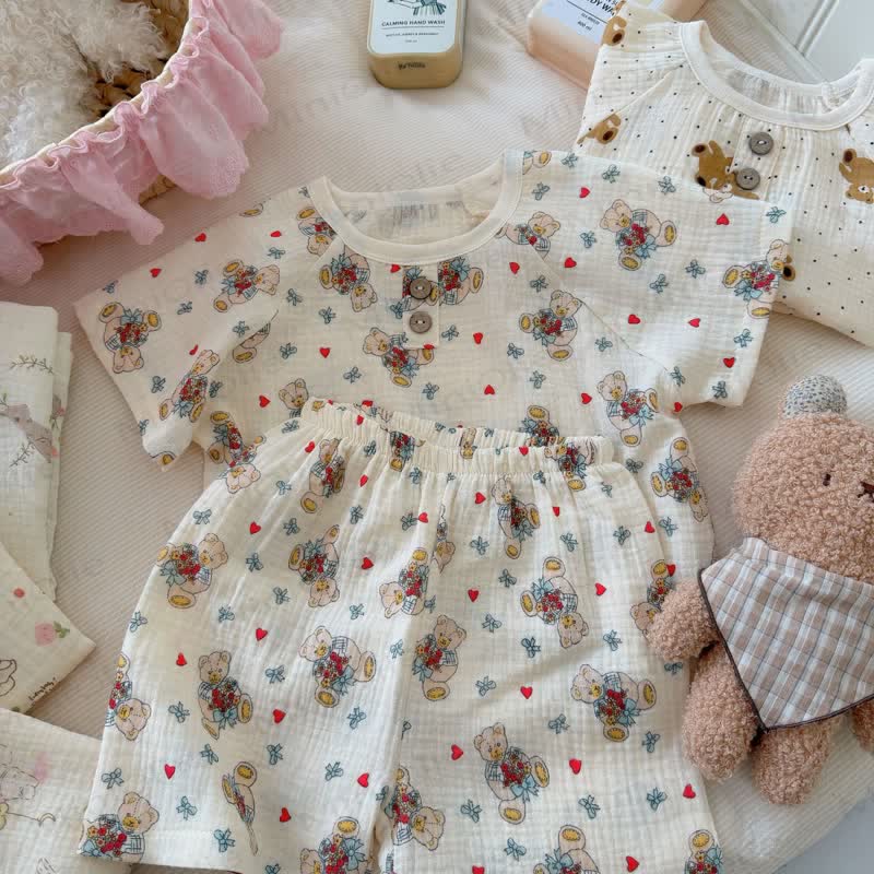 Zweiteiliges Set aus weichem Baumwoll-T-Shirt und Shorts mit Tiermotiv für Tier - Beige Herz Bär - 8-9J - image 7