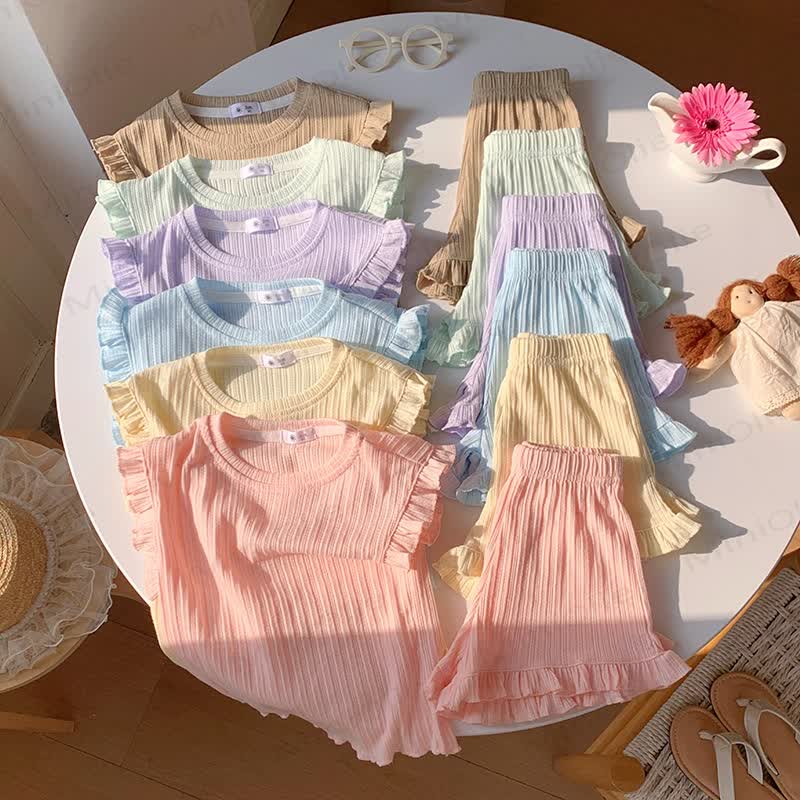 Zweiteiliges Set für Kleinkind : Weiches, Gerippt Rüschen-T-Shirt und Shorts - image 1