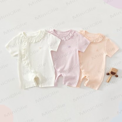 Baby -Strampler mit Rüschenkragen, strukturiertem Stricken und kurzen Strampler - image 1