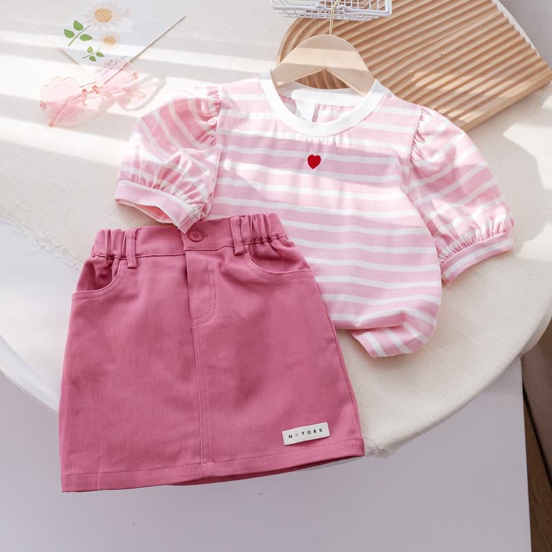 Zweiteiliges Set für Baby und Babys: Rosa Streifen Spitze und Rock mit Puffärmeln, Rosa Herz - Rosa - 6-7J - image 1