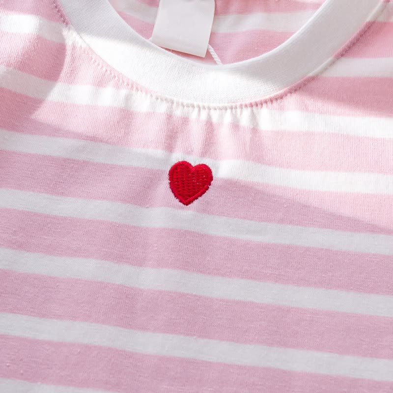 Zweiteiliges Set für Baby und Babys: Rosa Streifen Spitze und Rock mit Puffärmeln, Rosa Herz - image 5
