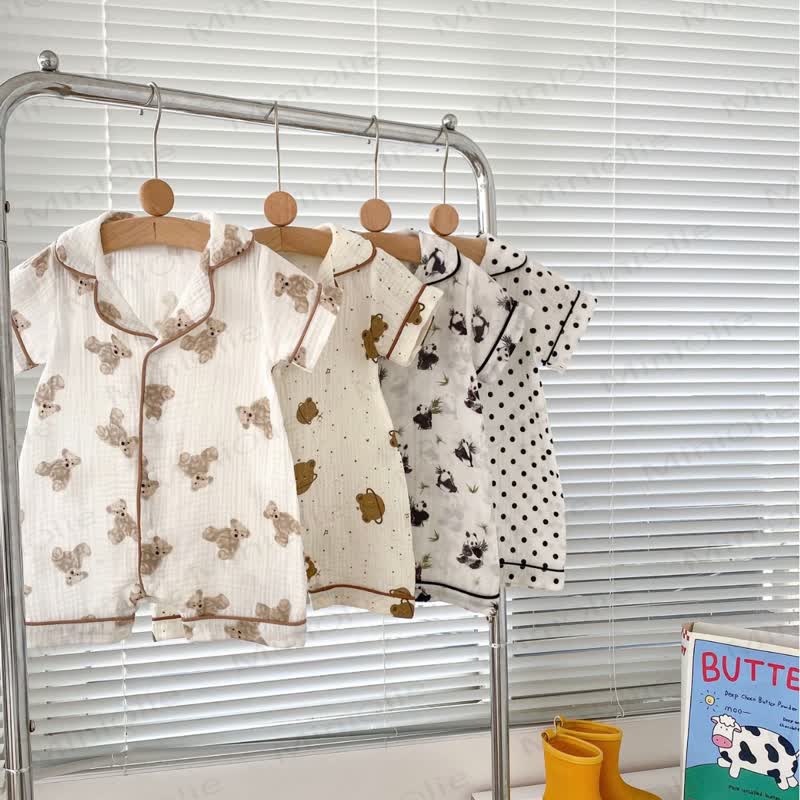 Baby Bär /Panda- Pyjama mit Punkt - image 1