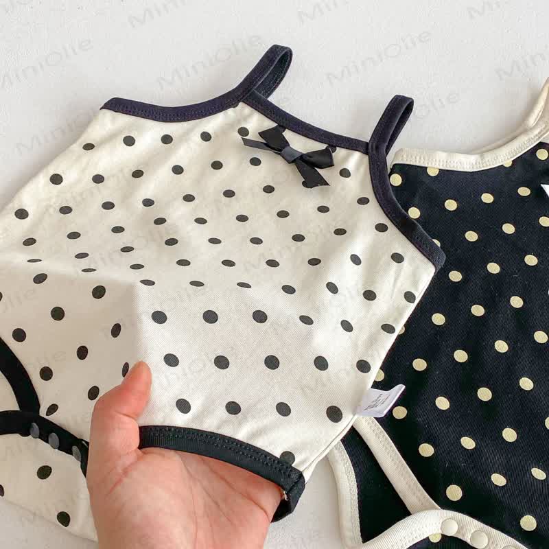 Bodysuit Baby mit Punktmuster und Schleife - image 5