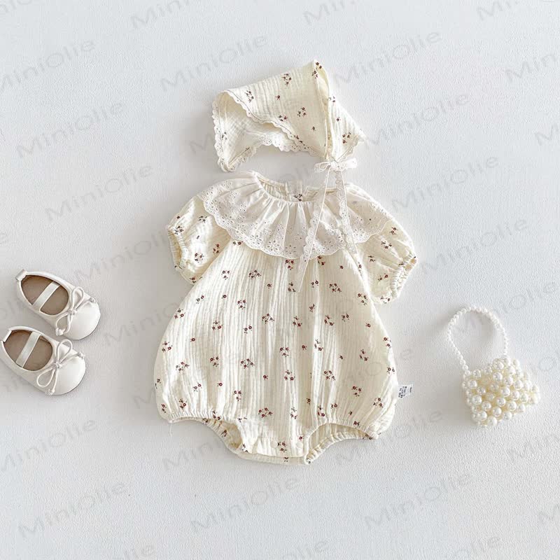 Baby Bodysuit im Blumen -Stil mit Blumenmuster, Rüschenkragen und passender Hut - Beige - 12-18M - image 3