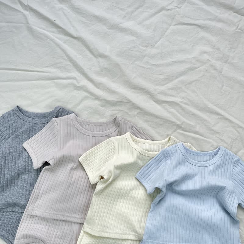 Baby Kleinkind Set aus Gerippt T-Stück und Shorts in Einfarbig , 2-teilig - image 10