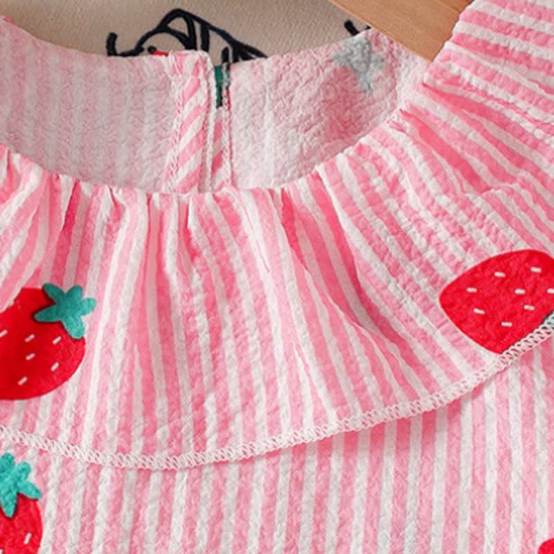 Zweiteiliges Set für Kleinkind : Ärmelloses Spitze und Hose in Rosa mit Erdbeere - image 4