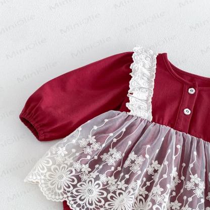 Baby Bodysuit mit rotem Lace und Tüllrock - image 9