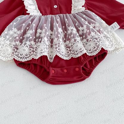 Baby Bodysuit mit rotem Lace und Tüllrock - image 13