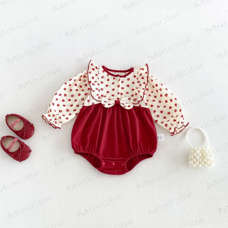 Baby Bodysuit in Rot mit Blumen und Rüschenkragen - image 2