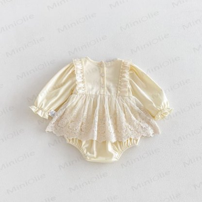 Baby Bodysuit mit Vintage - Spitzenbesatz  - image 6