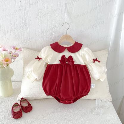 Baby mit Schleife und Peter-Pan-Kragen - image 3