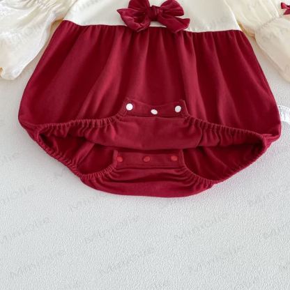 Baby mit Schleife und Peter-Pan-Kragen - image 13