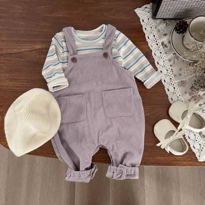 Baby Hase - Overalls mit lila Hasenmotiv oder Streifen Spitze - image 2