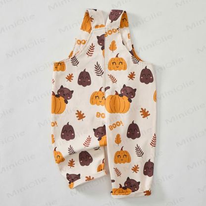  BOO! Baby Kleinkind mit Kürbis und Overalls - image 3