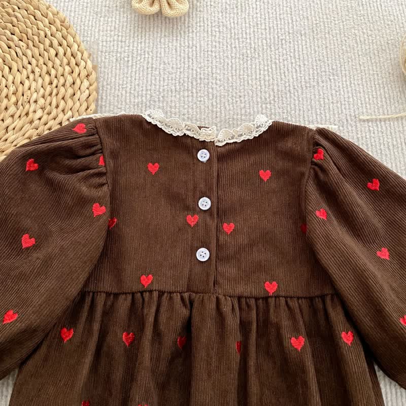 Kleid mit Herz für Kleinkind - image 11