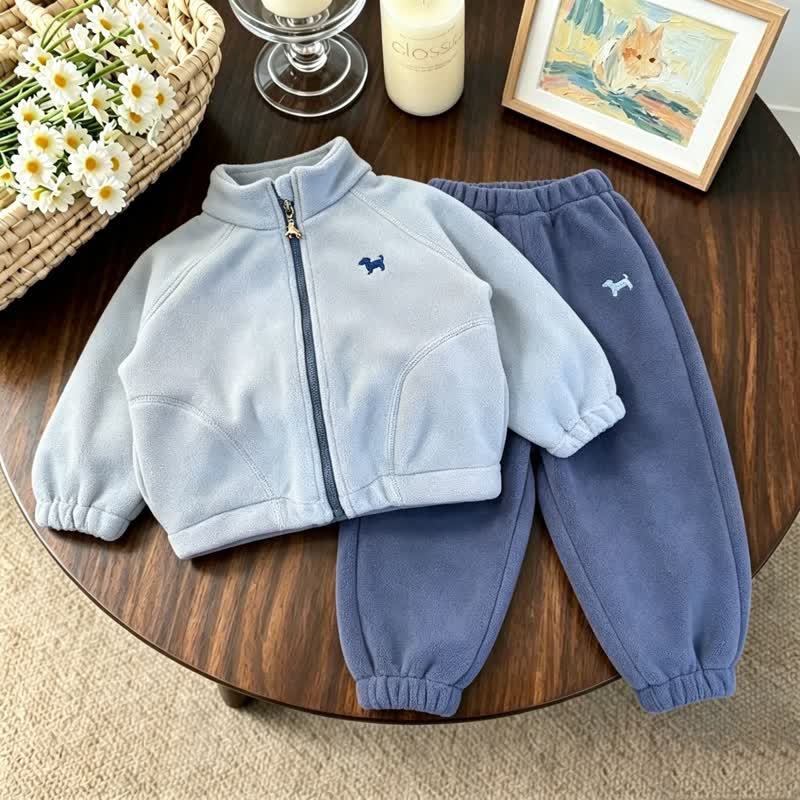 2-teiliges Set aus Vlies und Hose mit Gestickt Welpenmotiv für Kleinkind - Blau - 10-11J - image 2