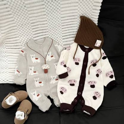 Baby Tier mit grauem Strampler - image 2
