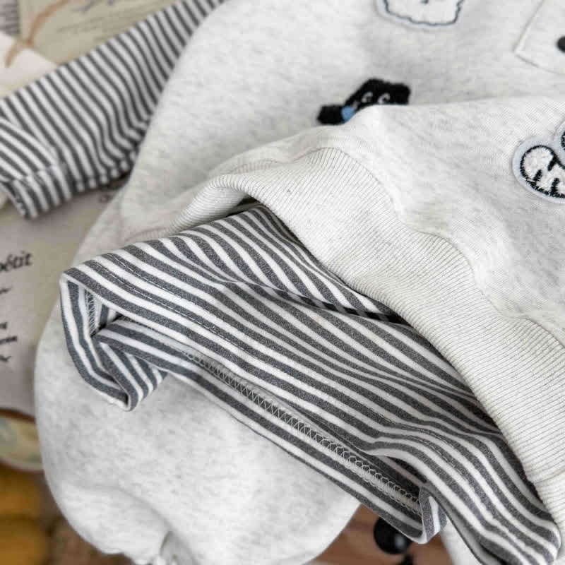 3-teiliges Set aus grauem Hoodie und Jogginghose mit Tiermotiven für Kleinkind - image 5