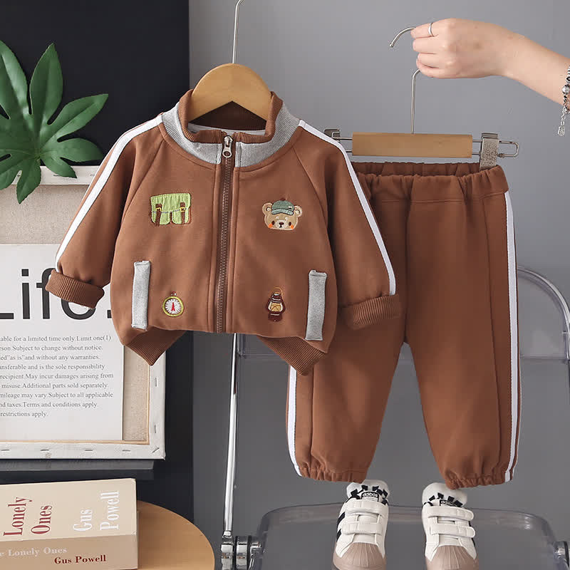 2-teiliges Set aus Baby Bär Jacke mit Bärenaufnäher und Jogginghose - Braun - 4-5J - image 2