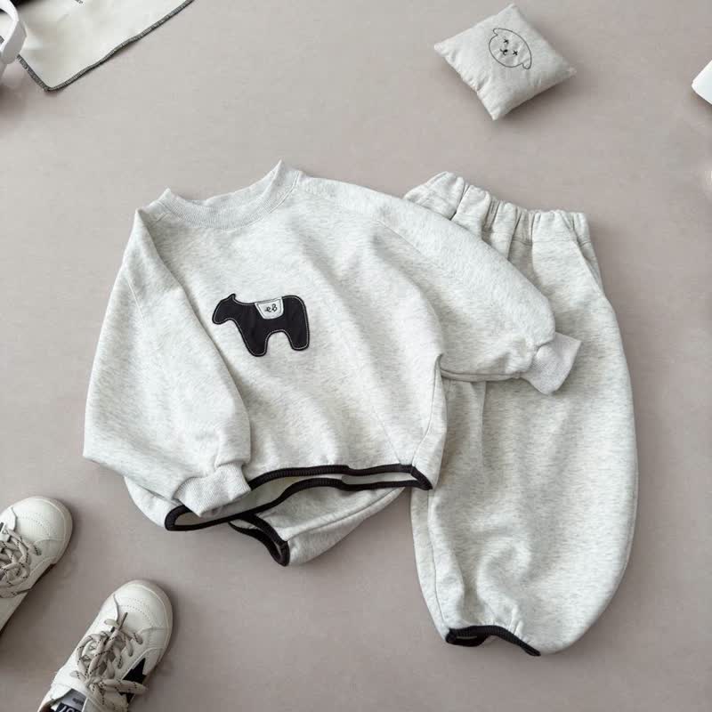 2-teiliges Set aus Sweatshirt und Hose mit Welpenaufnäher für Kleinkind - Hellgrau - 10-11J - image 2