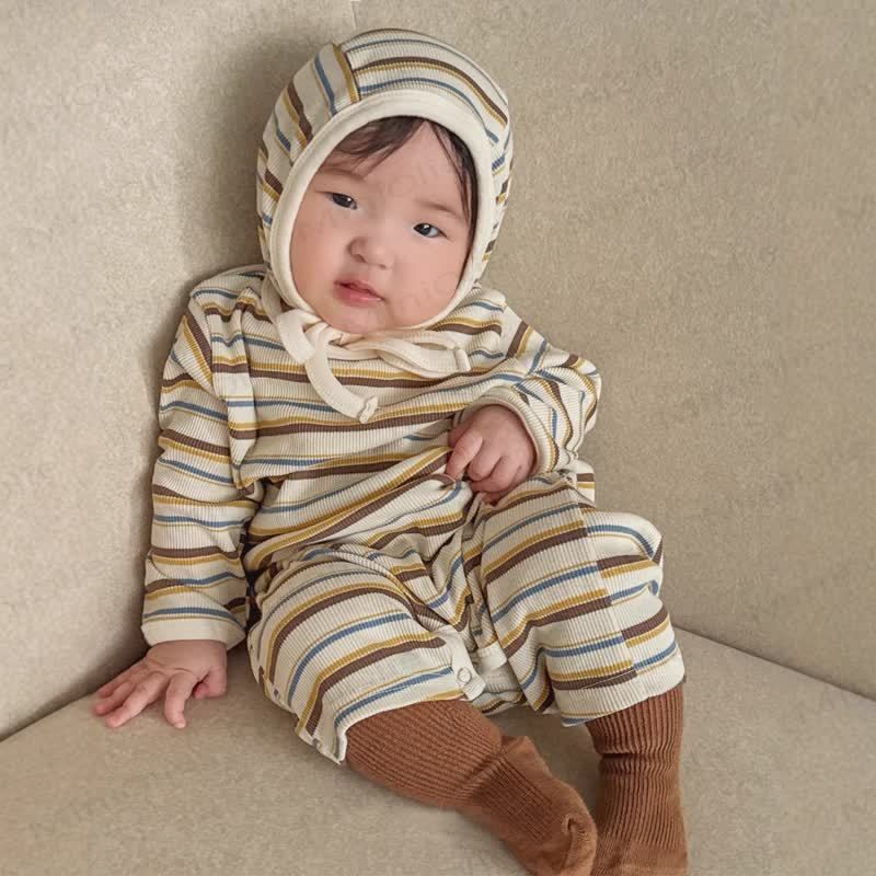 Streifen Baby Strampler mit passender Mütze oder Strampler oder Mütze - image 1